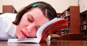 quedarse_dormido_estudiando51