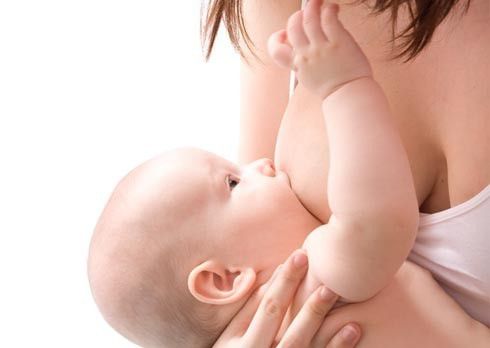 Las madres amamantan menos a sus hijos por falta de tiempo Las-madres