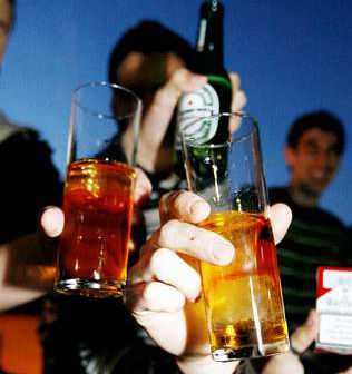 La actividad cerebral podría predecir el consumo excesivo de alcohol en adolescentes botellon